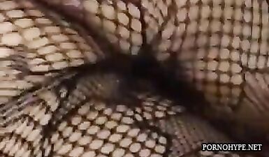 Горячая съемка с сексапильной супругой в обтягивающих чулках!