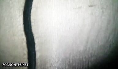 Милфа Ира помогает мастурбировать с черным фаллоимитатором