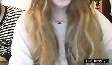 Минет с горячей шлюхой: твердый член жаждет действия!