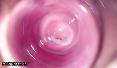 Жесткое порно с разорванной киской опытной шлюхи в ультра-близком ракурсе