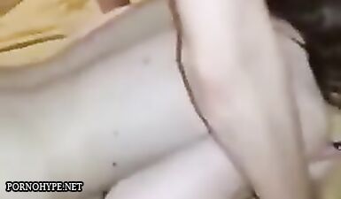 Жена стонет от грубого анального секса