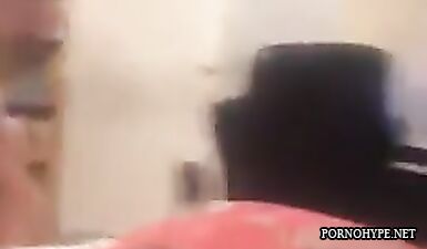 Оля сосет любовнику во время трансляции на Перископе