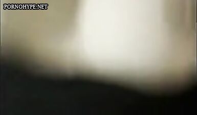 Горячая мамочка с большой грудью наслаждается жарким сексом